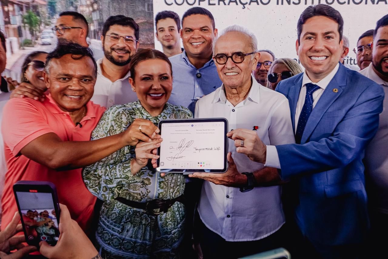Cícero Lucena assina termo para resgate histórico da Ponte do Baralho e integração entre João Pessoa e Bayeux
