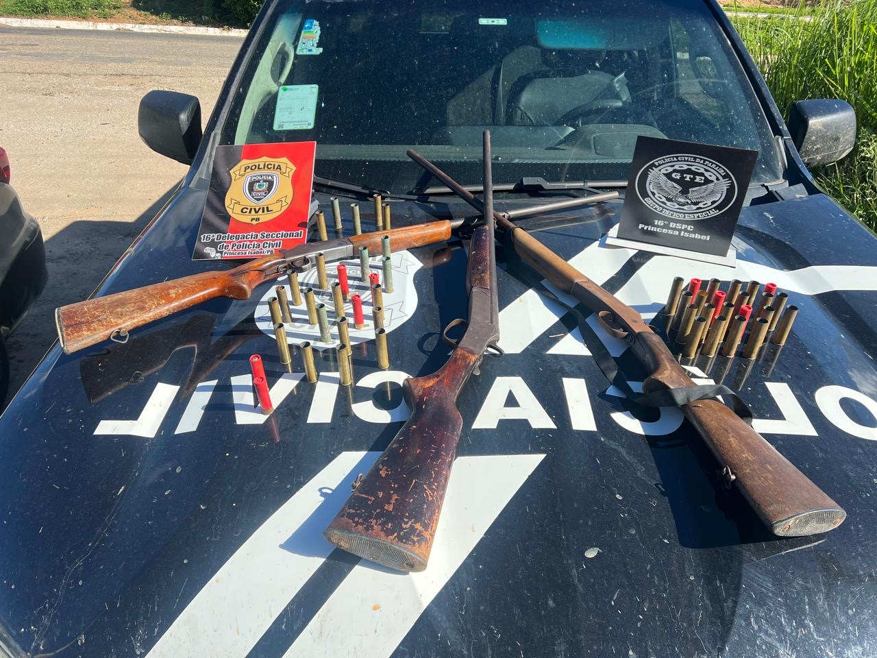 EM MANAÍRA: Polícia Civil apreende três armas de fogo e prende dois homens por posse ilegal