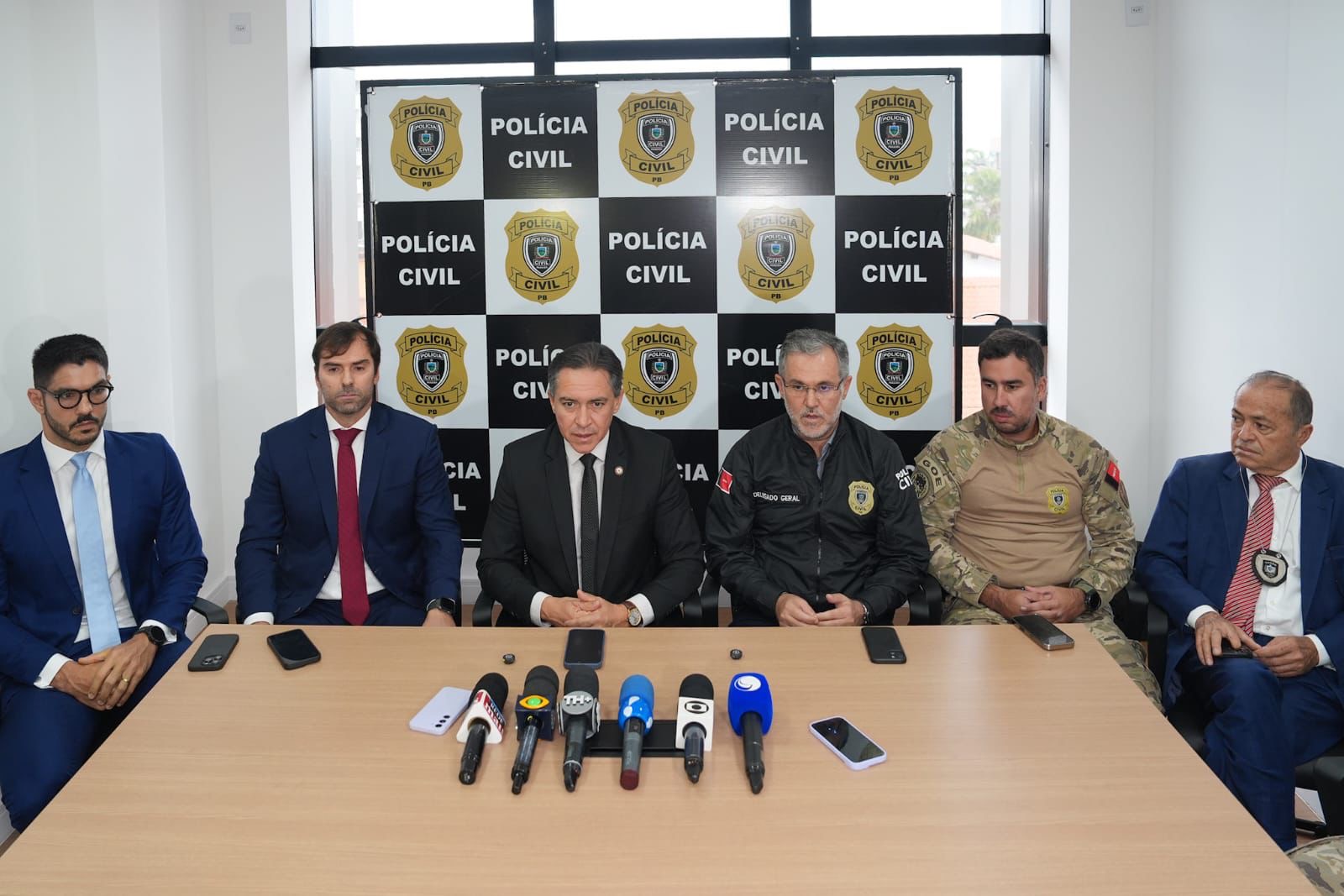 “QUADRILHA NA PARAÍBA, SÓ A JUNINA”, DISSE JEAN NUNES A EMERSON MEDEIROS ANOS ATRÁS; OPERAÇÃO MOSTRA QUE O COMBATE AO CRIME NÃO TEM EXCEÇÃO