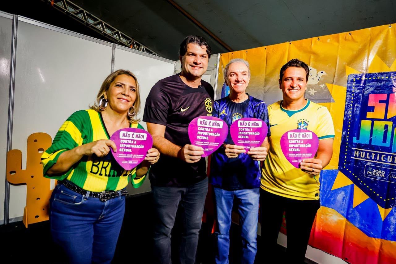 São João MulticulturalLeo Bezerra abre programação de shows no Parque Solon de Lucena, convida população para viver um evento memorável e destaca programação diversificada