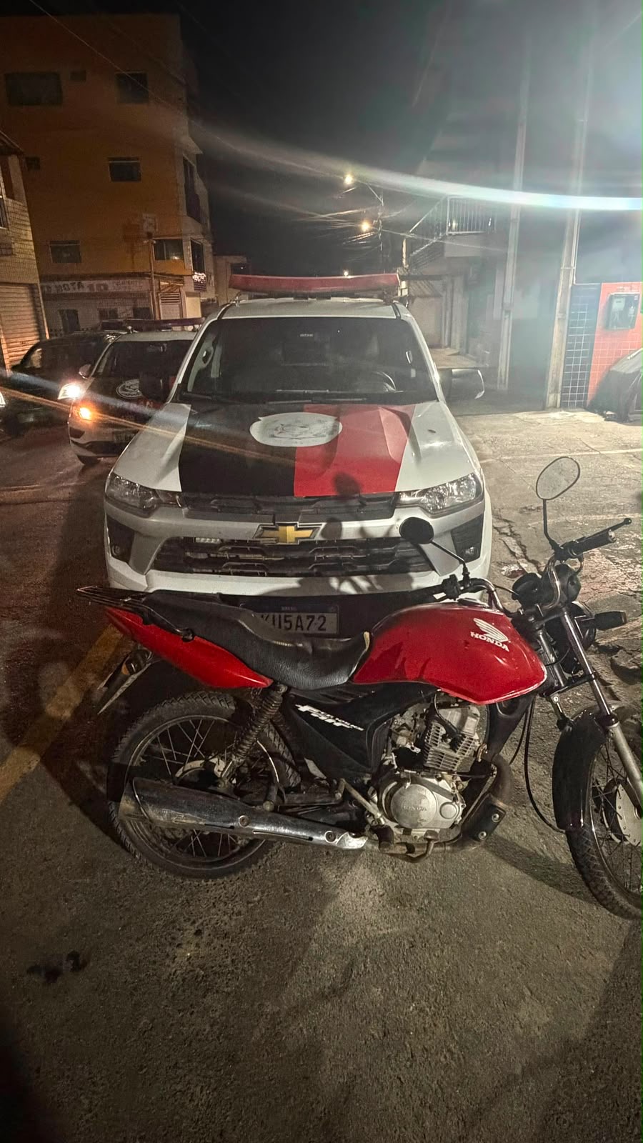 EM FAGUNDES: POLÍCIA MILITAR PRENDE CONDUTOR EMBRIAGADO, SEM CNH E COM MOTOCICLETA SOB RESTRIÇÃO JUDICIAL
