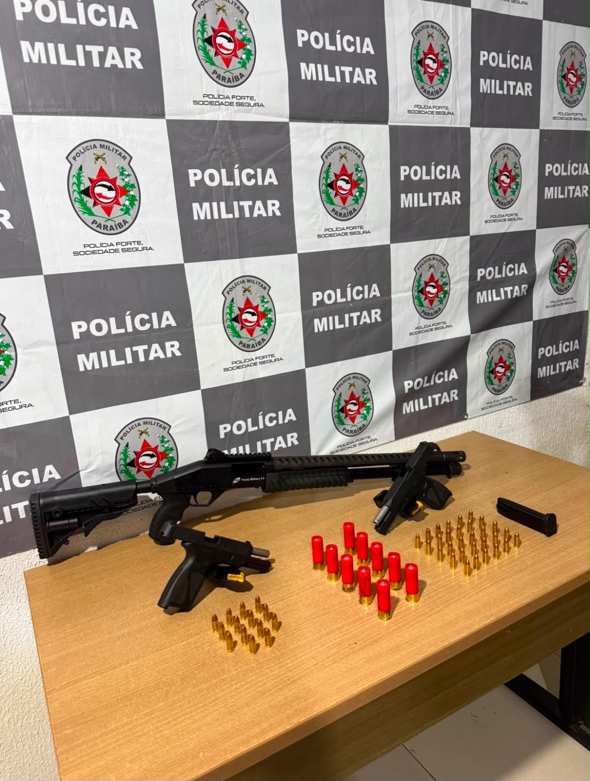 BPRONE apreende arsenal no bairro João Paulo II durante diligências em João Pessoa