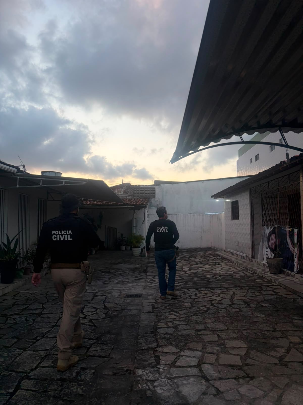 OPERAÇÃO ESTILHAÇO: Polícia Civil prende investigado por violência contra a mulher