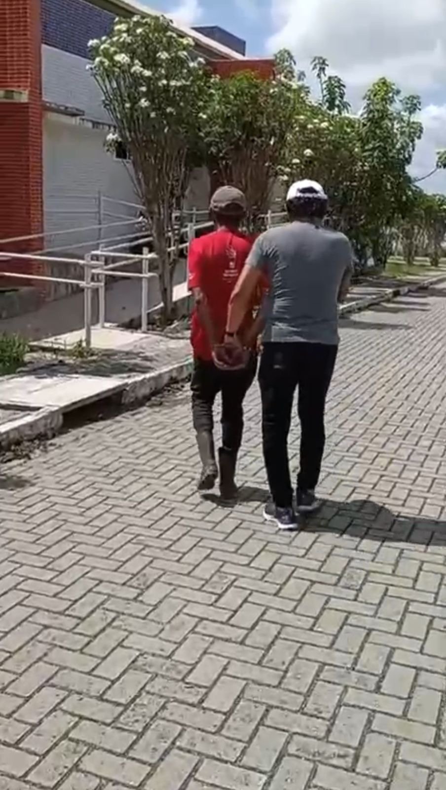 EM CAMPINA GRANDE: Polícia Civil prende homem com mandados de prisão por tráfico de drogas e violência doméstica