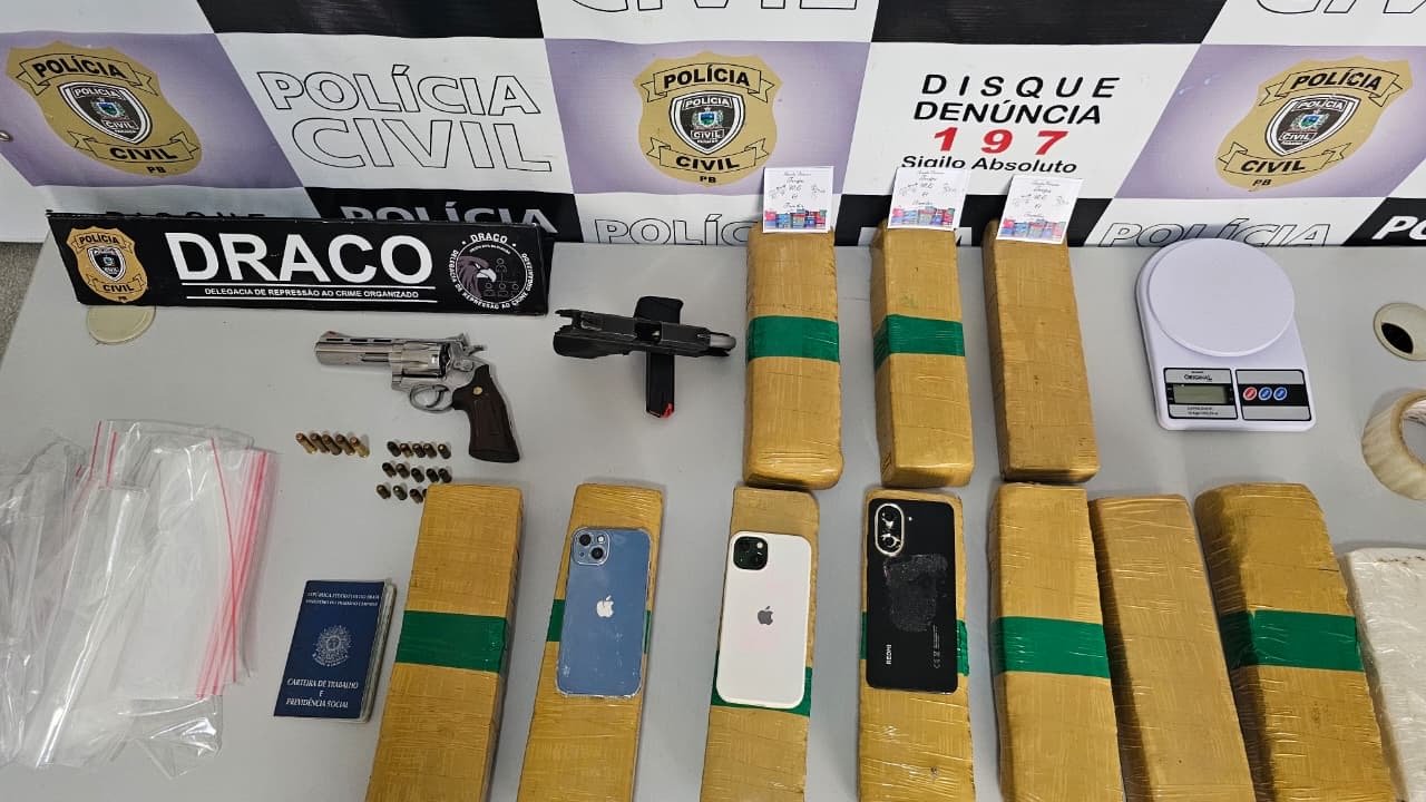 DRACCO: Polícia Civil prende dois irmãos, apreende drogas e armas de fogo e desarticula esquema em Campina Grande