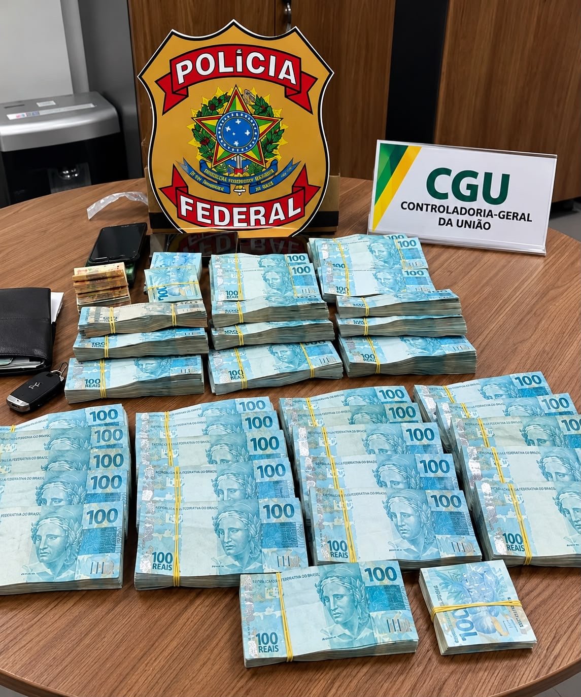 🚨 OPERAÇÃO LASTRO: PF INVESTIGA POSSÍVEL FINANCIAMENTO IRREGULAR DE CAMPANHA E BLOQUEIA ATÉ R$ 9 MILHÕES NA PARAÍBA