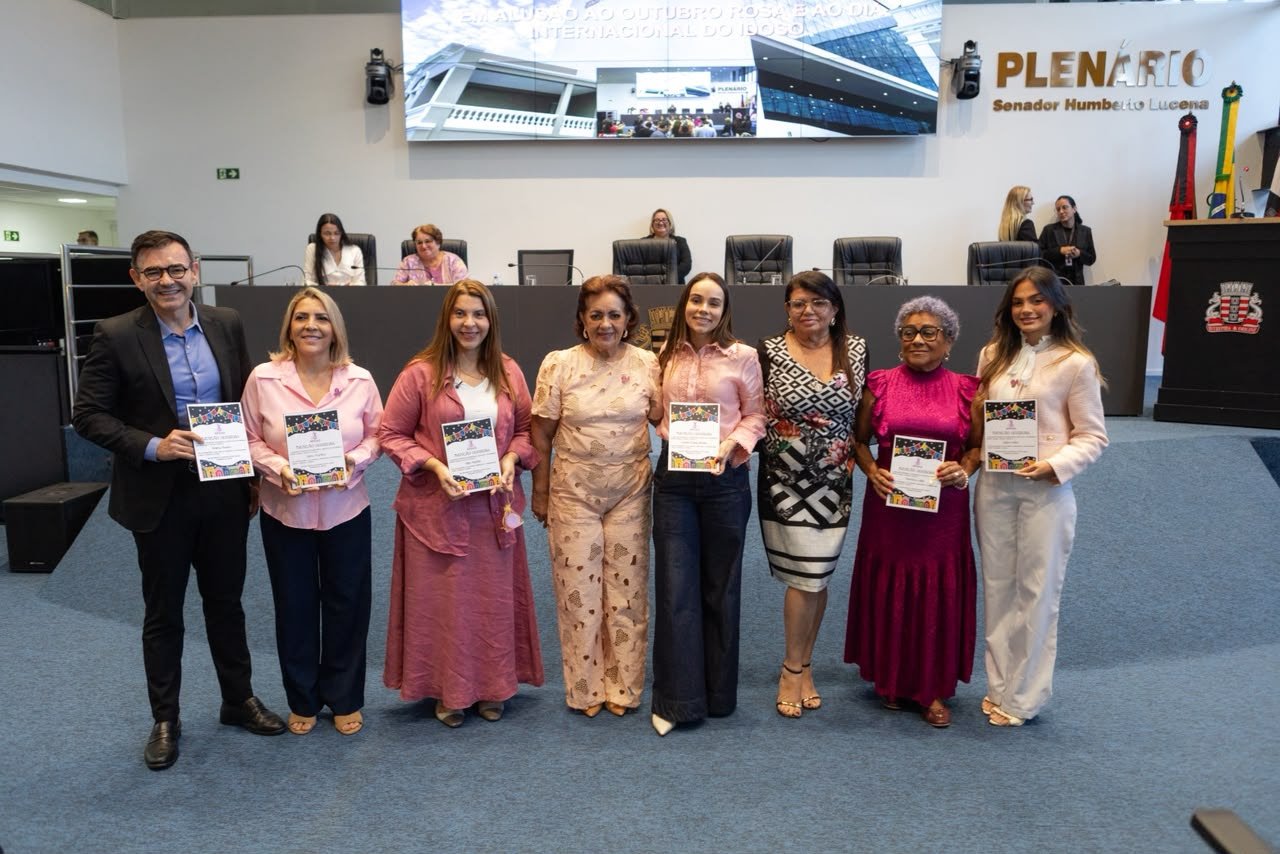 Camila Mariz é homenageada em sessão solene na Câmara Municipal de João Pessoa e reforça compromisso com a proteção das mulheres