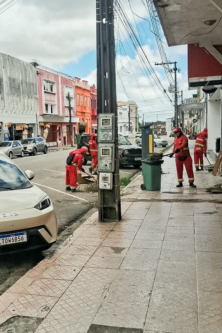‘Cidade Bem Cuidada’Leo Bezerra destaca ações de limpeza e zeladoria urbana durante feriadão em João Pessoa