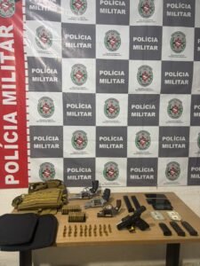 POLÍCIA MILITAR APREENDE QUATRO ARMAS DE FOGO E EVITA ATAQUE CRIMINOSO NA ZONA SUL DA CAPITAL